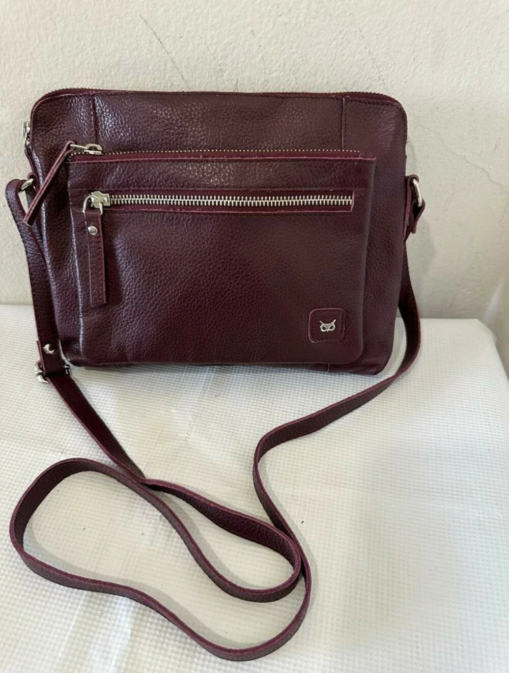 Wise Owl premium burgundy